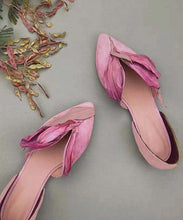 Load image into Gallery viewer, Handmade Pink Satins Flower Pointed Toe Flat Shoes