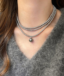 Art Grey Copper Alloy Pearl Sweater Pendant Necklace