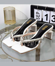 Load image into Gallery viewer, Black Zircon Tassel Fashion Chunky Heel Thong Sandals