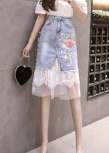 Load image into Gallery viewer, Bohemian Blue Tulle Patchwork Floral Button Denim Skirt