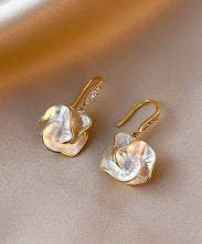 Load image into Gallery viewer, Brief Gold Copper Overgild Floral Drop Earrings