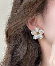 Load image into Gallery viewer, Casual White Sterling Silver Alloy Floral Stud Earrings