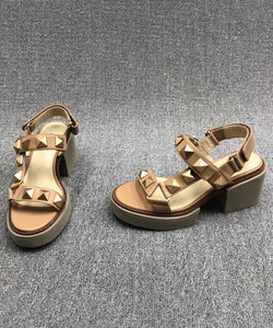 Chic Camel Rivet Chunky Cowhide Leather Sandals