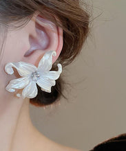 Load image into Gallery viewer, Classy White Acrylic Zircon Floral Stud Earrings