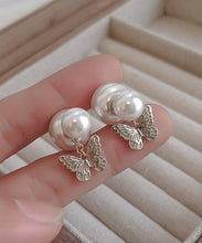 Load image into Gallery viewer, Elegant White Copper Butterfly Pearl Stud Earrings