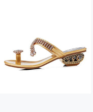 Load image into Gallery viewer, Gold Zircon Flip Flops Slide Sandals New Style Bohemia