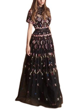 Load image into Gallery viewer, Italian Black Embroidered Wrinkled Patchwork Tulle Maxi Dresses Summer