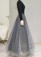 Load image into Gallery viewer, Italian Black Plaid High Waist Exra Large Hem Tulle Skirt Spring