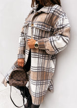 Load image into Gallery viewer, Loose Khaki Peter Pan Collar Pockets Plaid Woolen Coat Fall