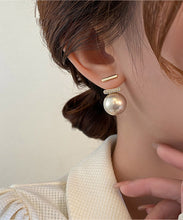 Load image into Gallery viewer, Modern White Copper Overgild Pearl Zircon Stud Earrings