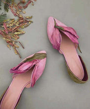 Load image into Gallery viewer, Handmade Pink Satins Flower Pointed Toe Flat Shoes