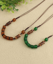 Load image into Gallery viewer, Retro Green Hand Woven Coloured Glaze Graduated Bead Necklace