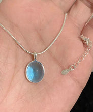 Load image into Gallery viewer, Simple Blue Alloy Gem Stone Pendant Necklace