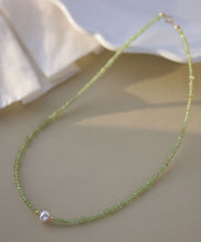 Load image into Gallery viewer, Simple Green 14K Gold Pearl Gem Stone Graduated Bead Necklace