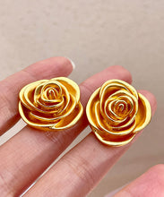 Load image into Gallery viewer, Vintage Gold Metal Rose Stud Earrings