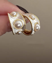 Load image into Gallery viewer, Vintage White Sterling Silver Overgild Pearl C Shaped Hoop Earrings