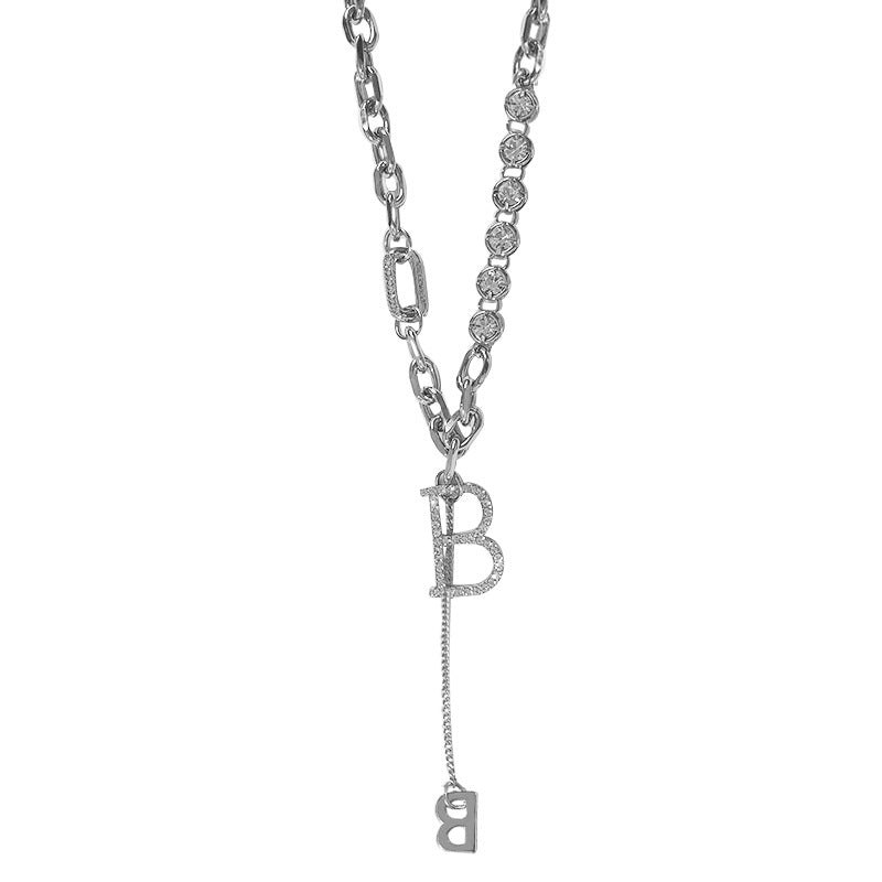 Light luxury letter pendant necklace sweater chain necklace temperament diamond B-shaped metal necklace jewelry