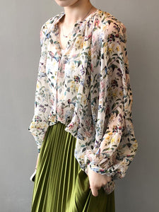 Women Summer Artsy Floral V-neck Loose Shirt