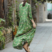 Load image into Gallery viewer, 2018 green print natural linen dress Loose fitting O neck linen clothing dresses 2018 Three Quarter sleeve baggy dresses