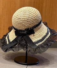 Load image into Gallery viewer, Elegant Beige Bow Patchwork Lace Straw Woven Floppy Sun Hat