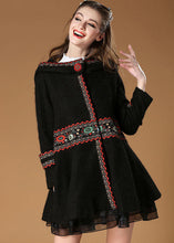 Load image into Gallery viewer, Elegant Black Hooded Embroideried Woolen Coat Winter