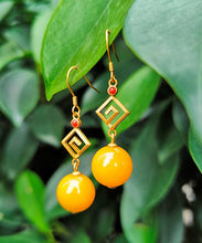 Load image into Gallery viewer, Fashion Yellow Sterling Silver Overgild Beeswax Agate Drop Earrings