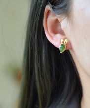 Load image into Gallery viewer, Fine Green Strerling Silver Overgild Jade Little Rabbit And Carrot Stud Earrings