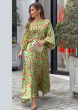 Load image into Gallery viewer, Loose Green O-Neck Print Patchwork Cotton Two Pieces Set Fall