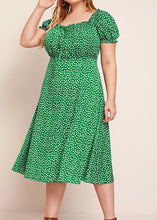 Load image into Gallery viewer, Plus Size Green Square Collar Dot Print Chiffon Maxi Dresses Summer