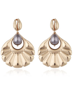 Retro Grey Overgild Alloy Shell Pearl Water Drop Drop Earrings