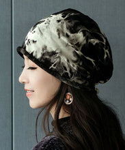 Load image into Gallery viewer, Stylish Black Tie Dye Print Cotton Bonnie Hat