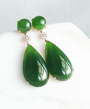 Load image into Gallery viewer, Women Spinach Green Jade Zircon Water Drop Drop Earrings