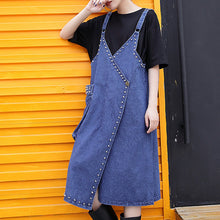 Load image into Gallery viewer, stylish denim blue Midi-length cotton dress Loose fitting cotton maxi dress Fine rivet decorated sleeveless knee dresses