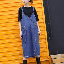 Load image into Gallery viewer, stylish denim blue Midi-length cotton dress Loose fitting cotton maxi dress Fine rivet decorated sleeveless knee dresses